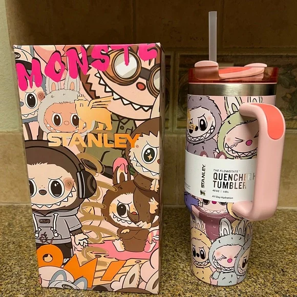 Labubu Stanley 40oz - Picture 2 of 4